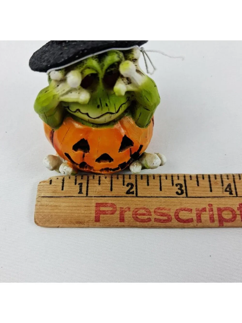 Delton Halloween LED Light-Up Ghost & Frog Pumpkin Figurines Battery Operated